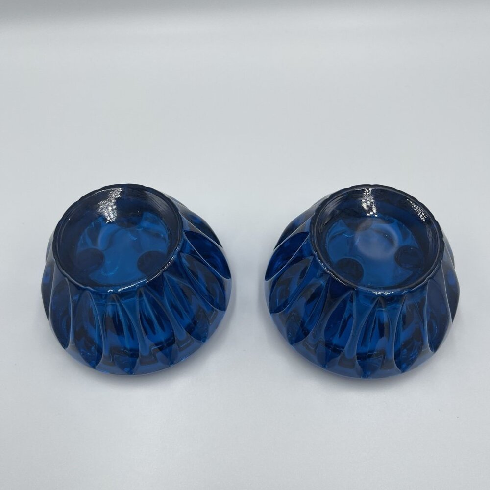 Stunning Pair Viking Glass Blue Diamond Ribbed Candleholders Vintage - Picture 5 of 16